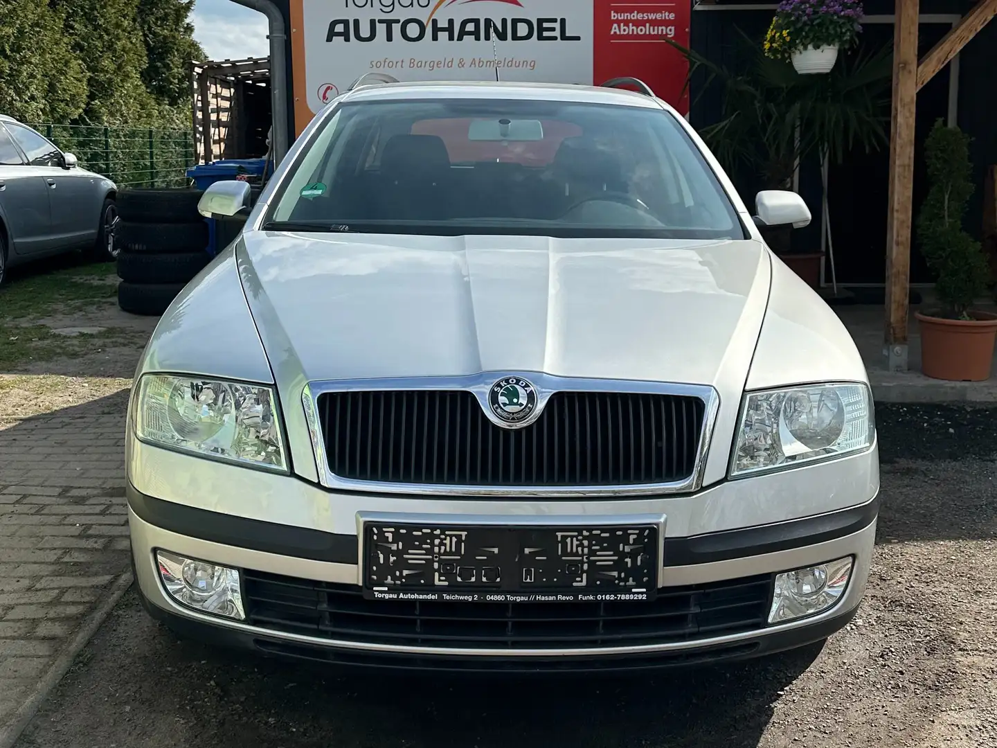 Skoda Octavia Ambiente-1,6/TÜV-HU-INSPEKTION-NEU/SHK./KLIMA. Grau - 2