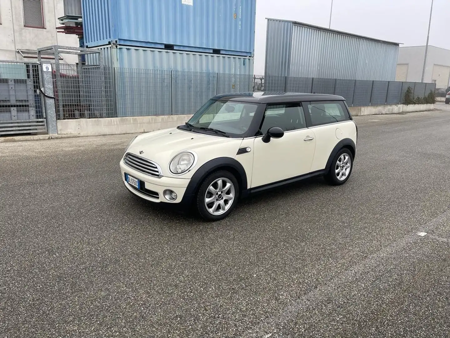 MINI Cooper Clubman Clubman 1.6 Cooper Beżowy - 1