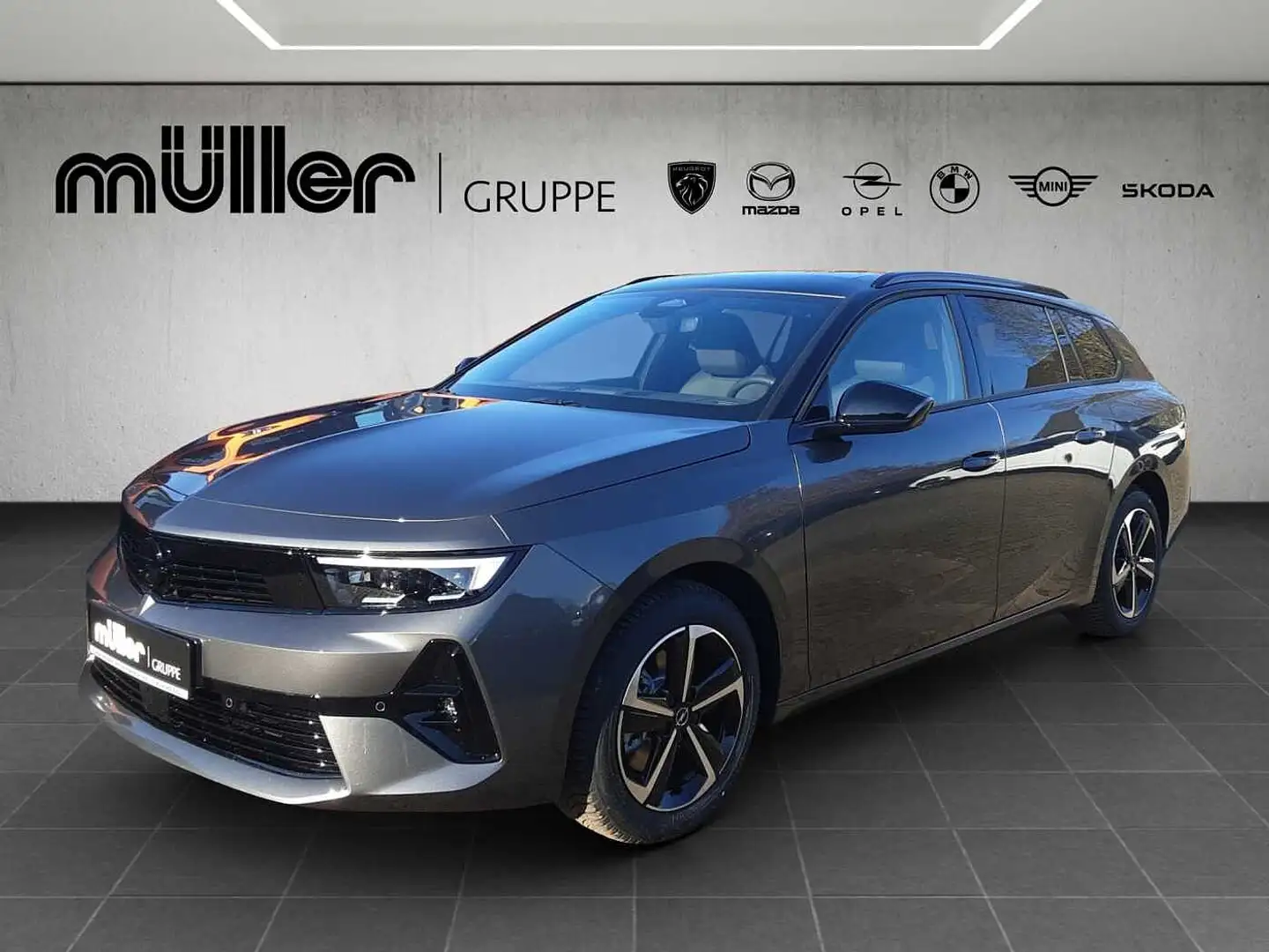 Opel Astra Sports Tourer 1.2 Turbo GS Grau - 1