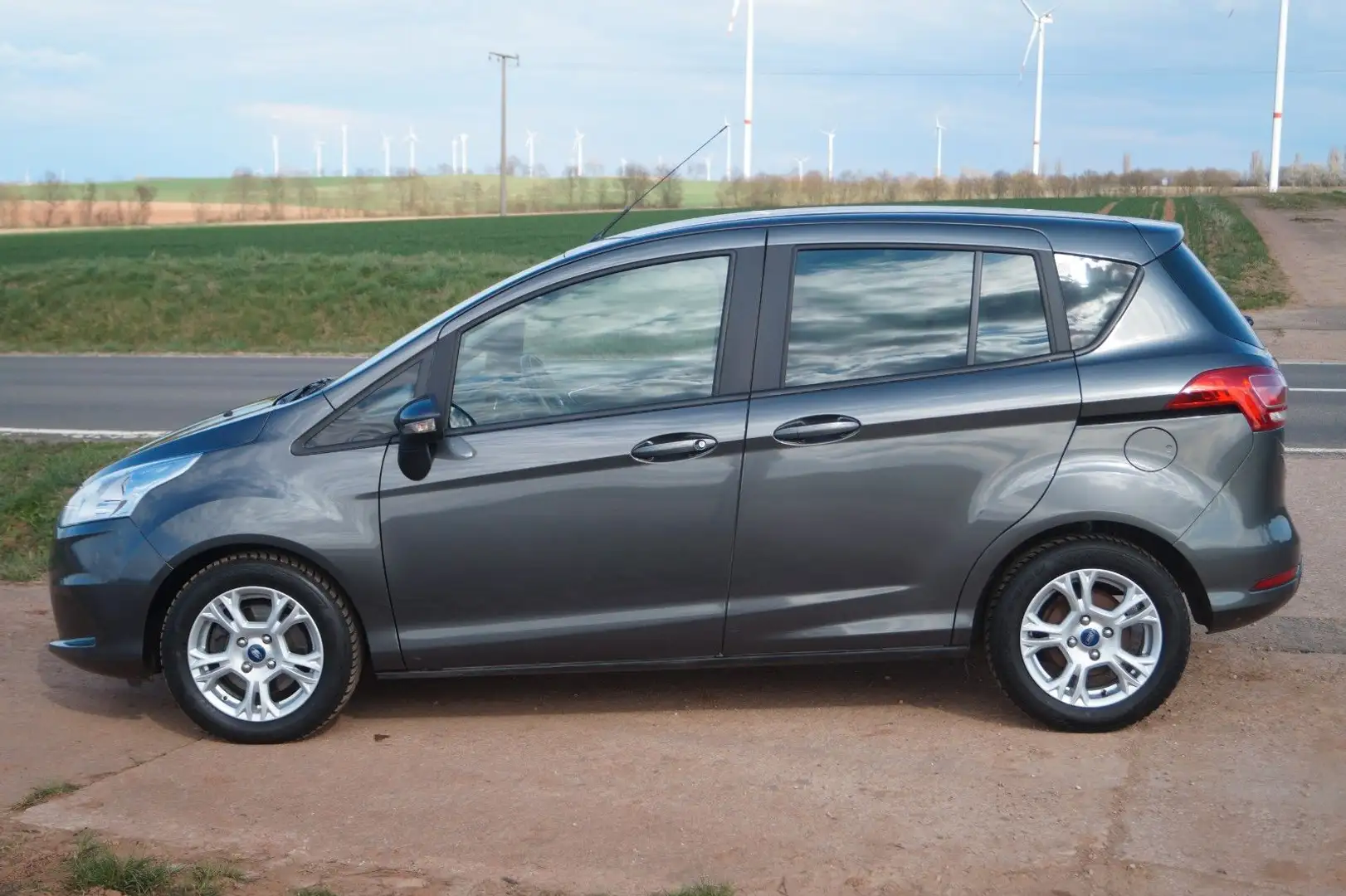 Ford B-Max 1,4l SyncEdition +Sitzhzg.+Alu+ Gris - 2