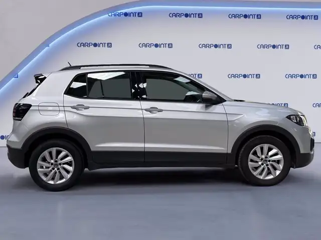 Volkswagen T-Cross view 7