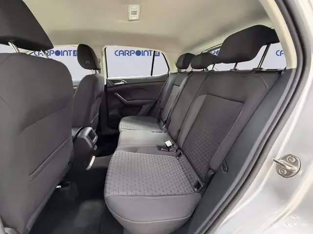 Volkswagen T-Cross view 14