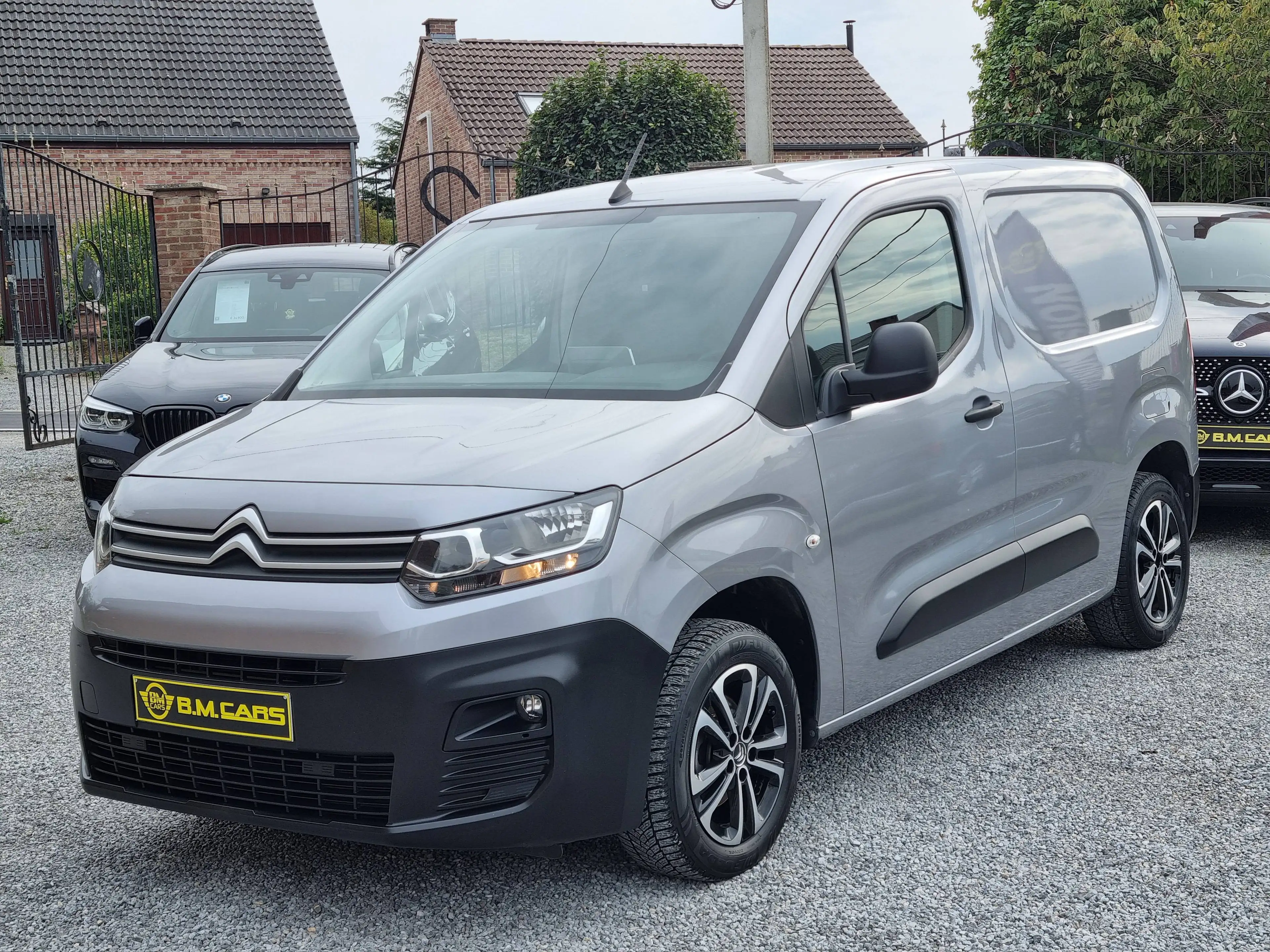 Citroen Berlingo 1.5 BlueHDi ✅ 3 PLACES ✅ GPS-CLIM-PORTE COULISSANTE-CARPLAY-ANDROIDAUTO-CAMERA-ATT.REMORQUE — photo 3