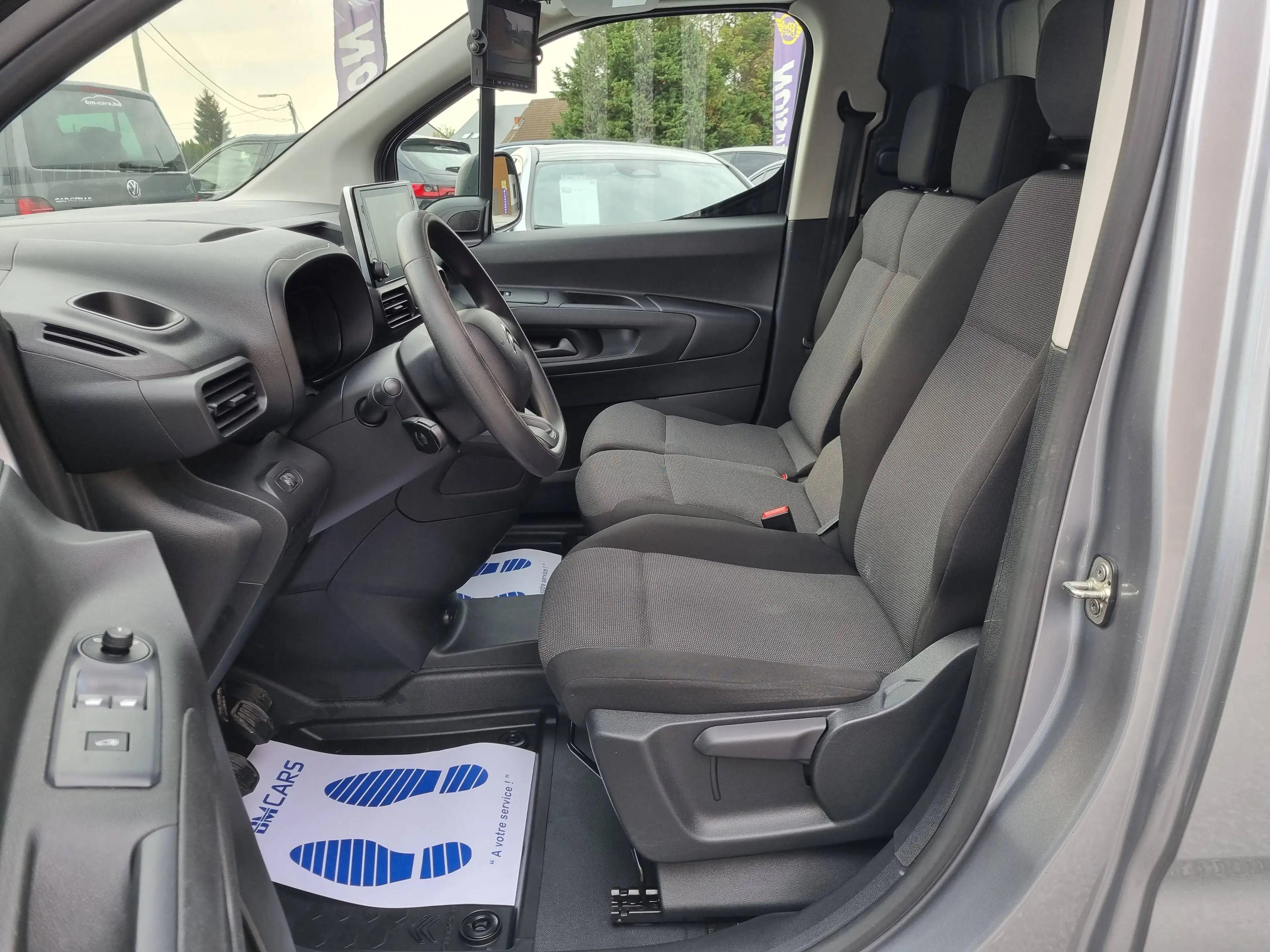 Citroen Berlingo 1.5 BlueHDi ✅ 3 PLACES ✅ GPS-CLIM-PORTE COULISSANTE-CARPLAY-ANDROIDAUTO-CAMERA-ATT.REMORQUE — photo 12