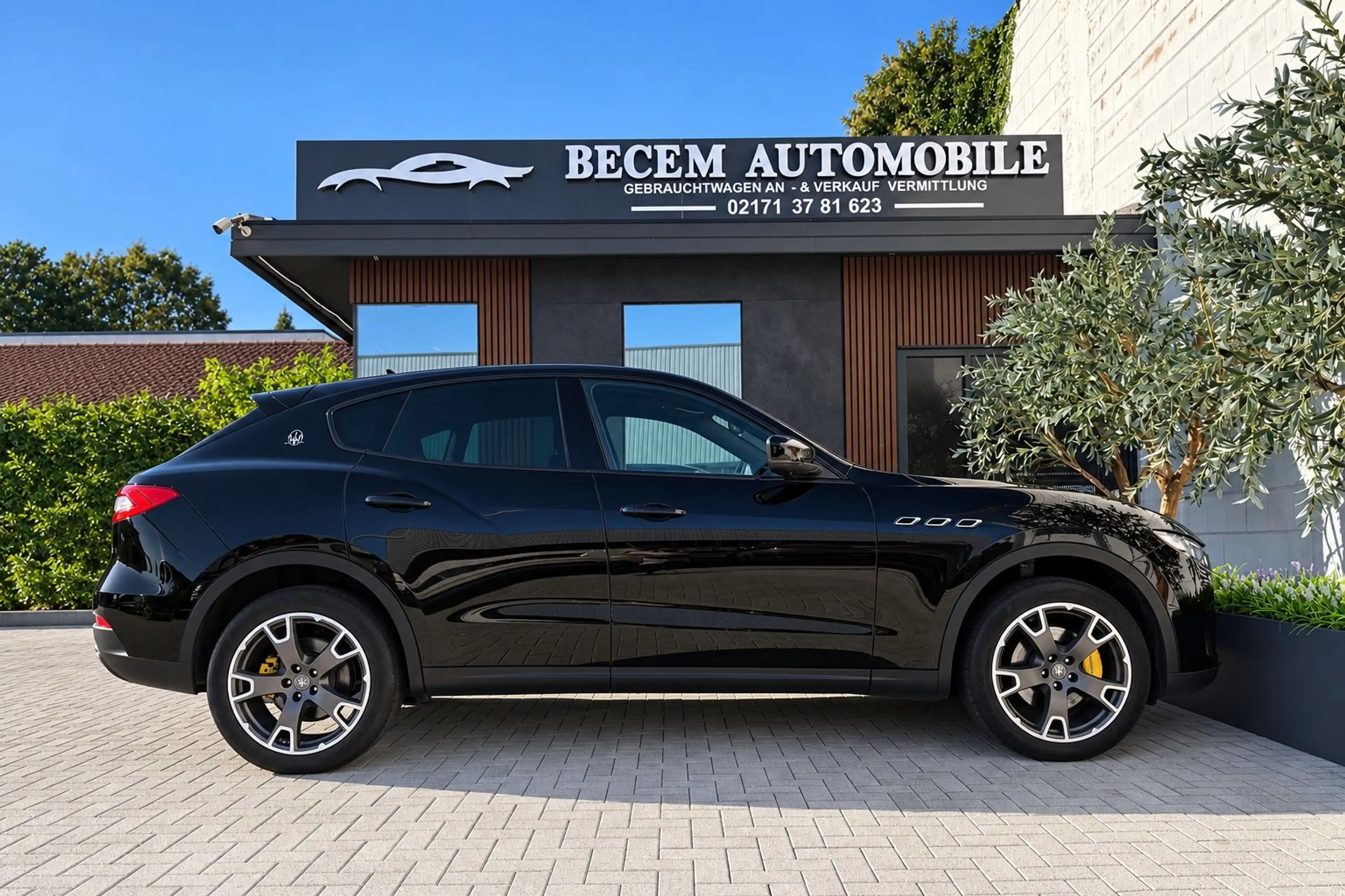Maserati Levante Diesel * VOLL MASERATI SCHECKHEFT*PANO — photo 7