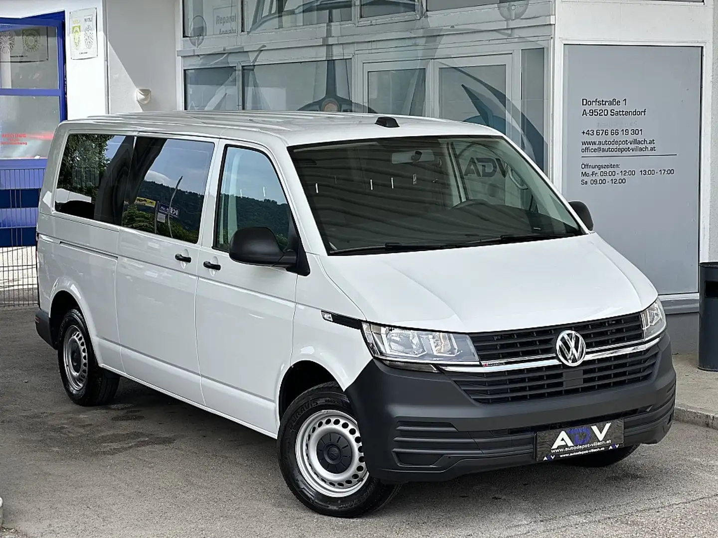 Volkswagen T6 Kombi LR 2,0 TDI 4Motion Weiß - 2