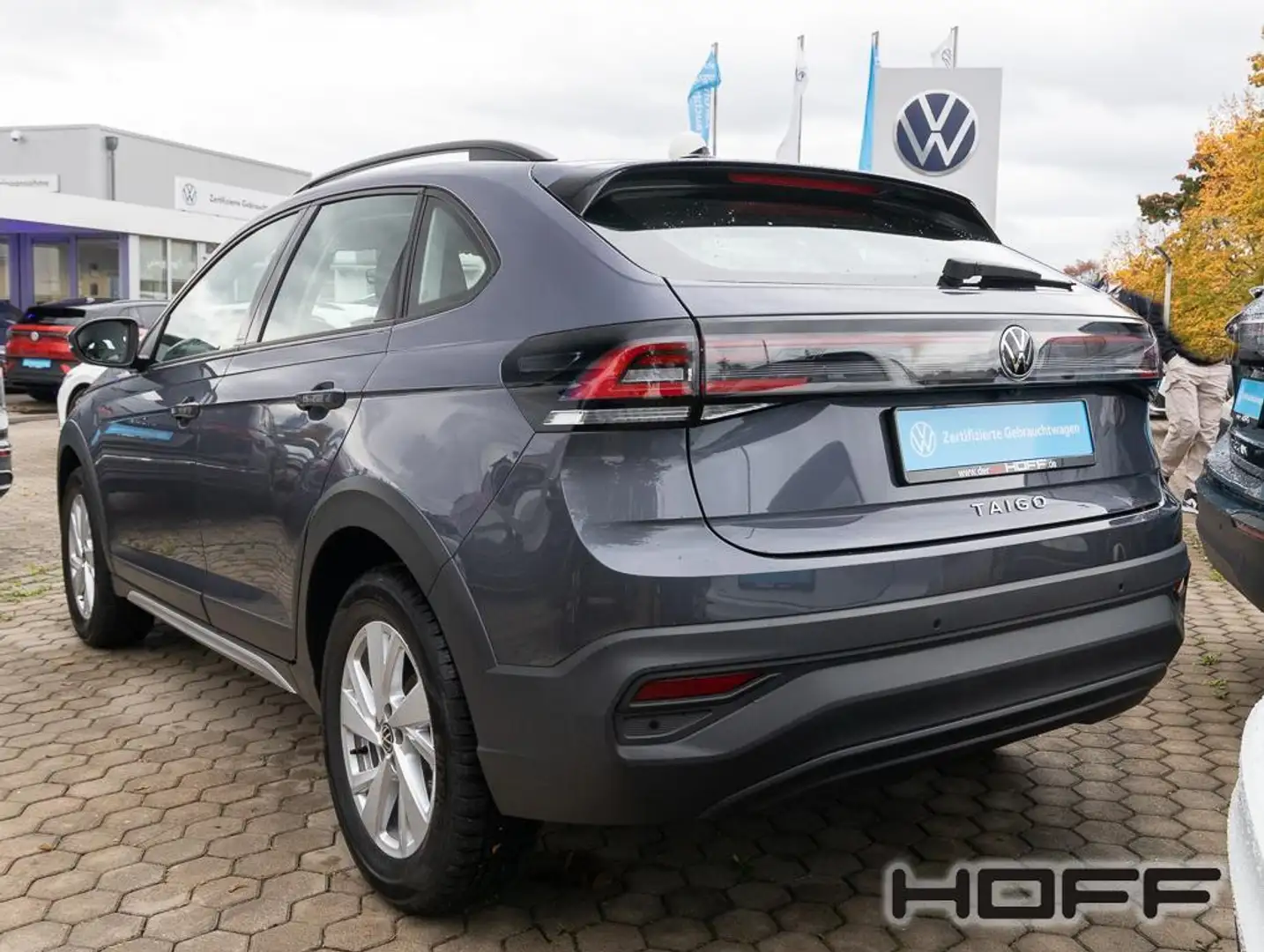 Volkswagen Taigo 1.0 TSI Life 5J.Garantie 2,49% Kamera Navi Grau - 2