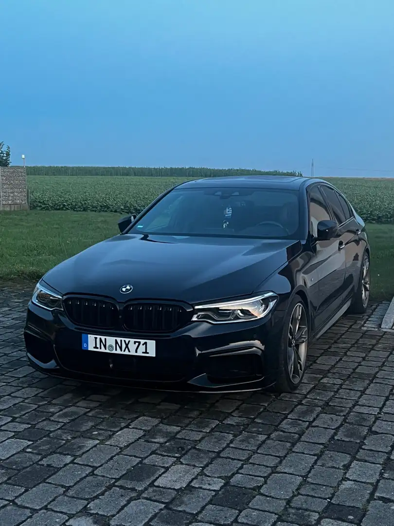 BMW M550 M550 i xDrive Schwarz - 1