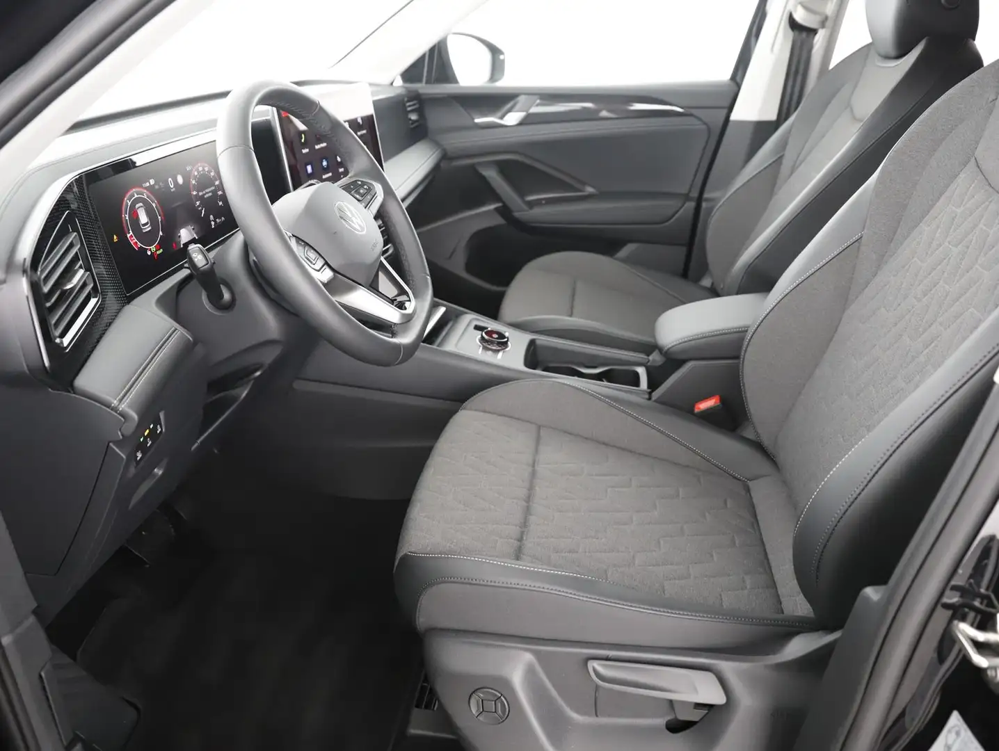 Volkswagen Tiguan 1.5 eTSI 96 kW Life Schwarz - 2