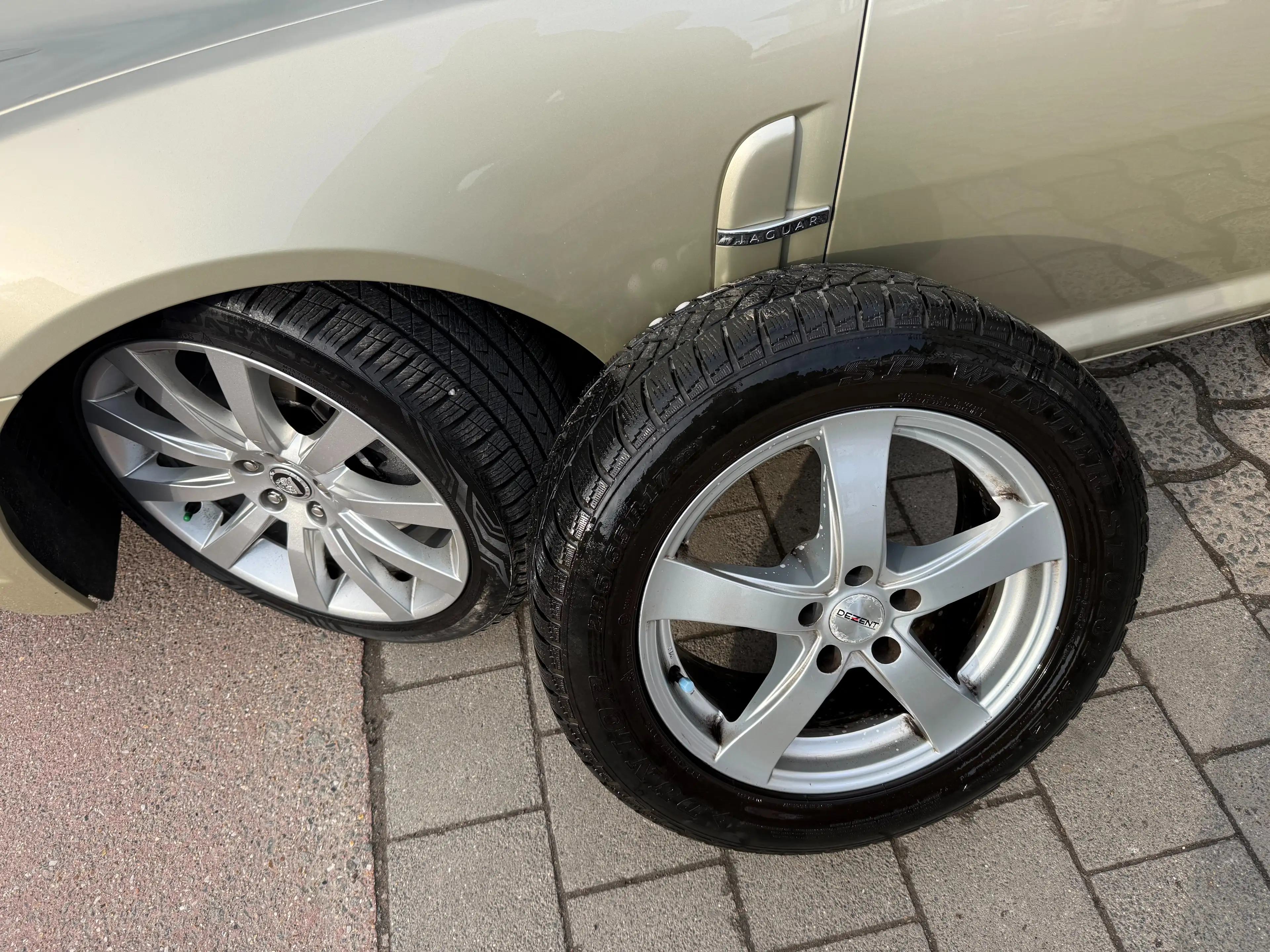 Jaguar XF XF 2.7 Turbo V6 Etat Neuve Carnet Facture 3000E — photo 12