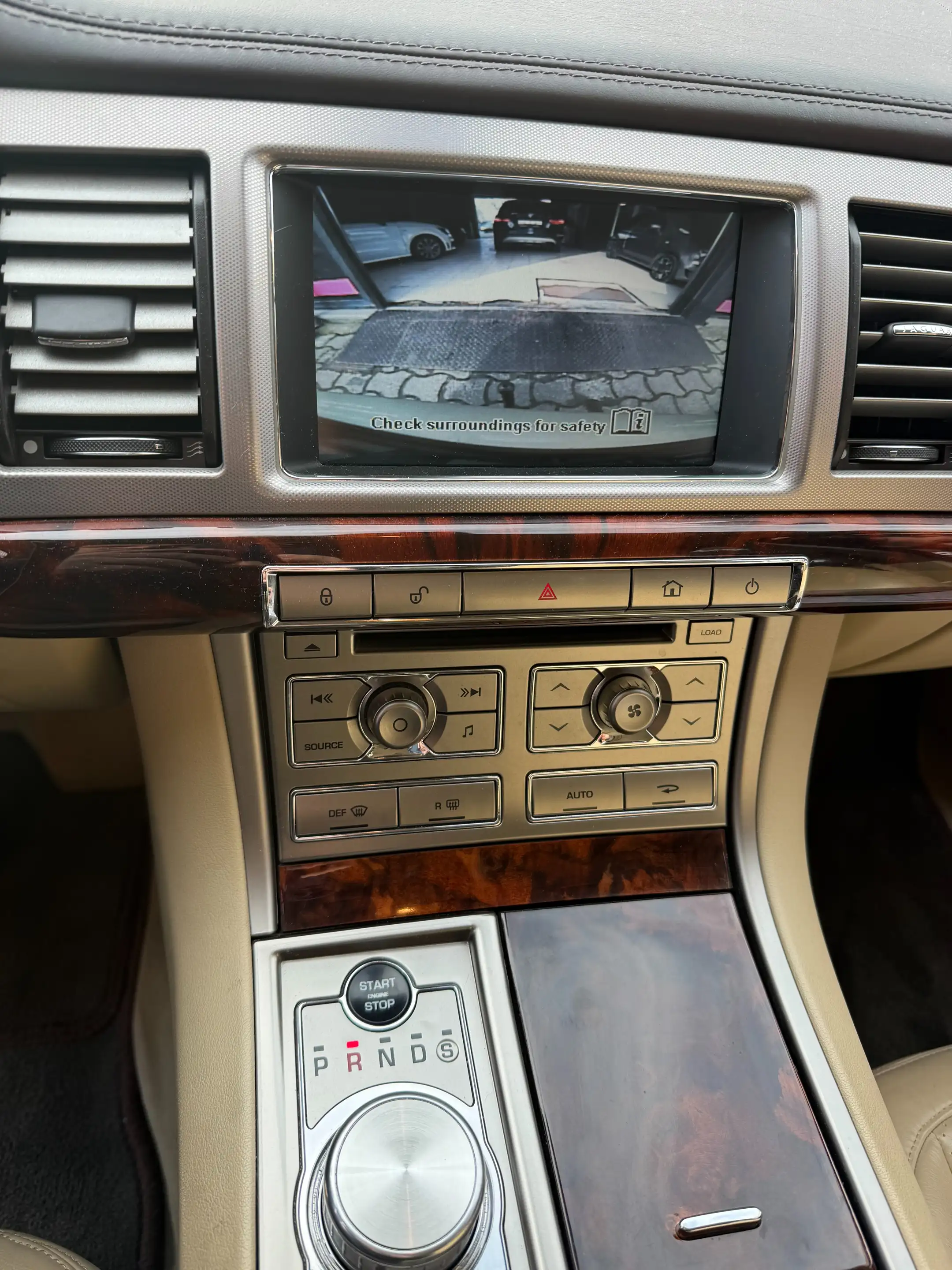 Jaguar XF XF 2.7 Turbo V6 Etat Neuve Carnet Facture 3000E — photo 10