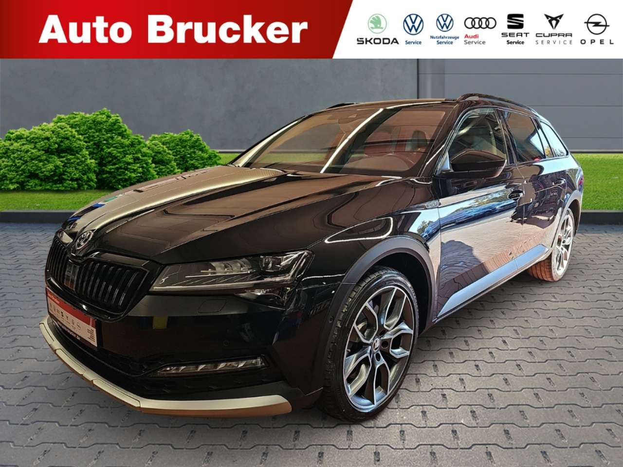 Skoda Superb — Skoda Superb Combi Scout 4x4+Anhängerkuppl.+Navi+Leder