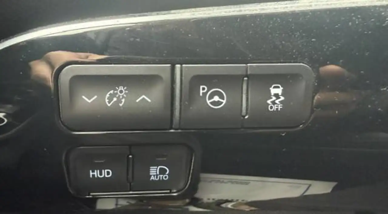 Toyota Prius Prime photo Toyota Prius Prime