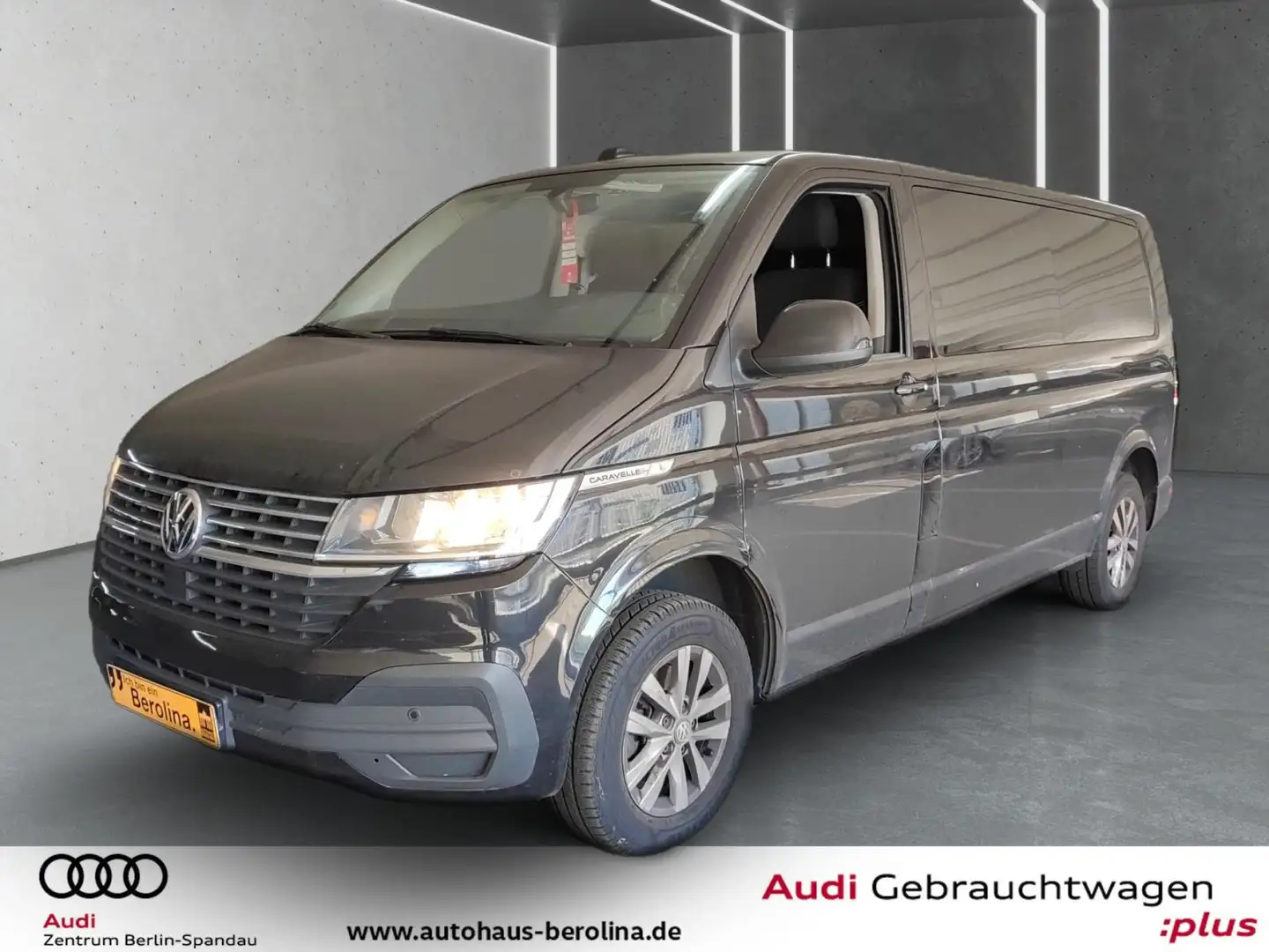 Volkswagen T6.1 Caravelle 2.0 TDI Comfortline Lang DSG Schwarz - 2