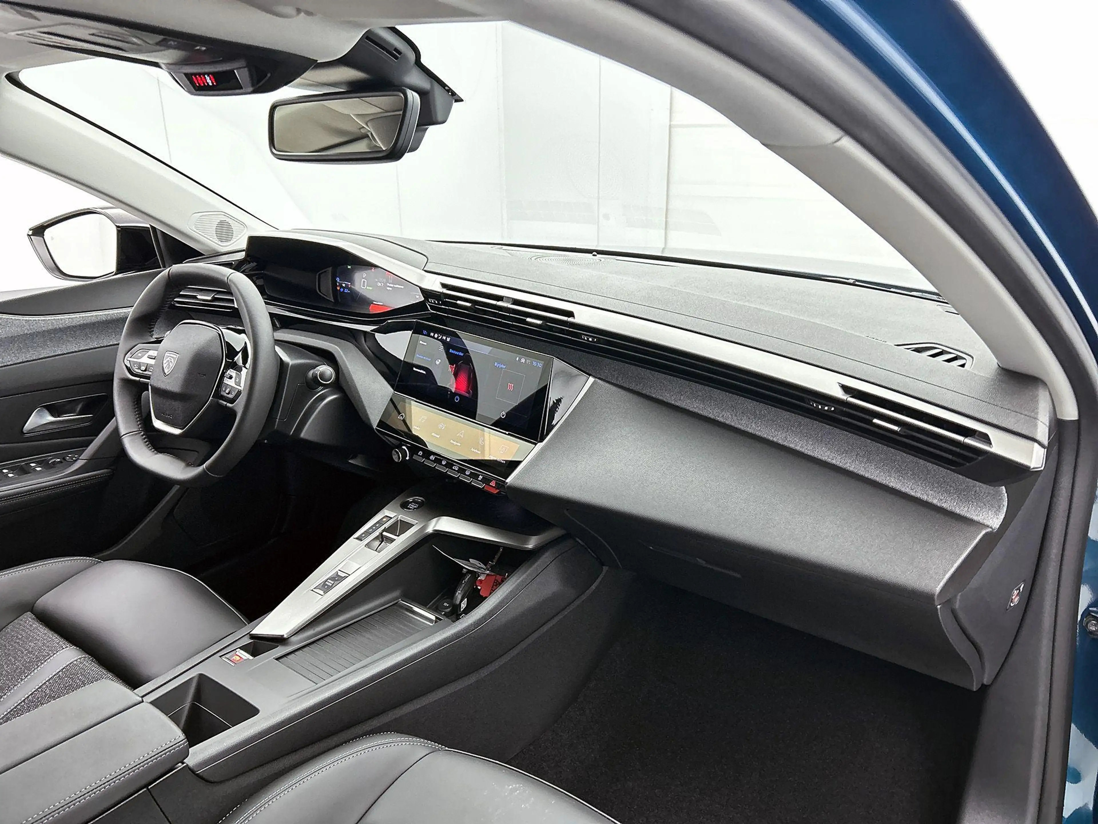 Peugeot 408 1.6 HYbrid Allure Pack 225pk Automaat | 8 JAAR GAR — photo 12