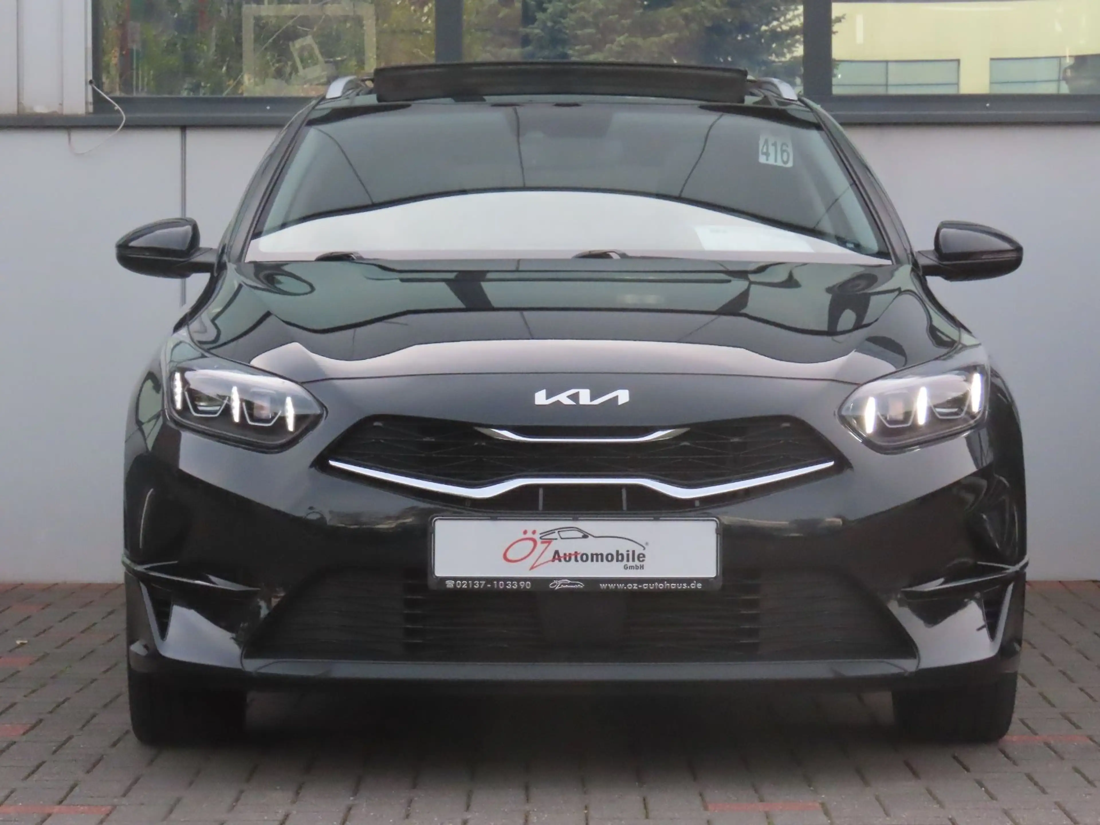 Kia Ceed SW / cee'd SW cee'd SW 1.6 CRDI Autom. Leder Sitzlüftung Klima — photo 2