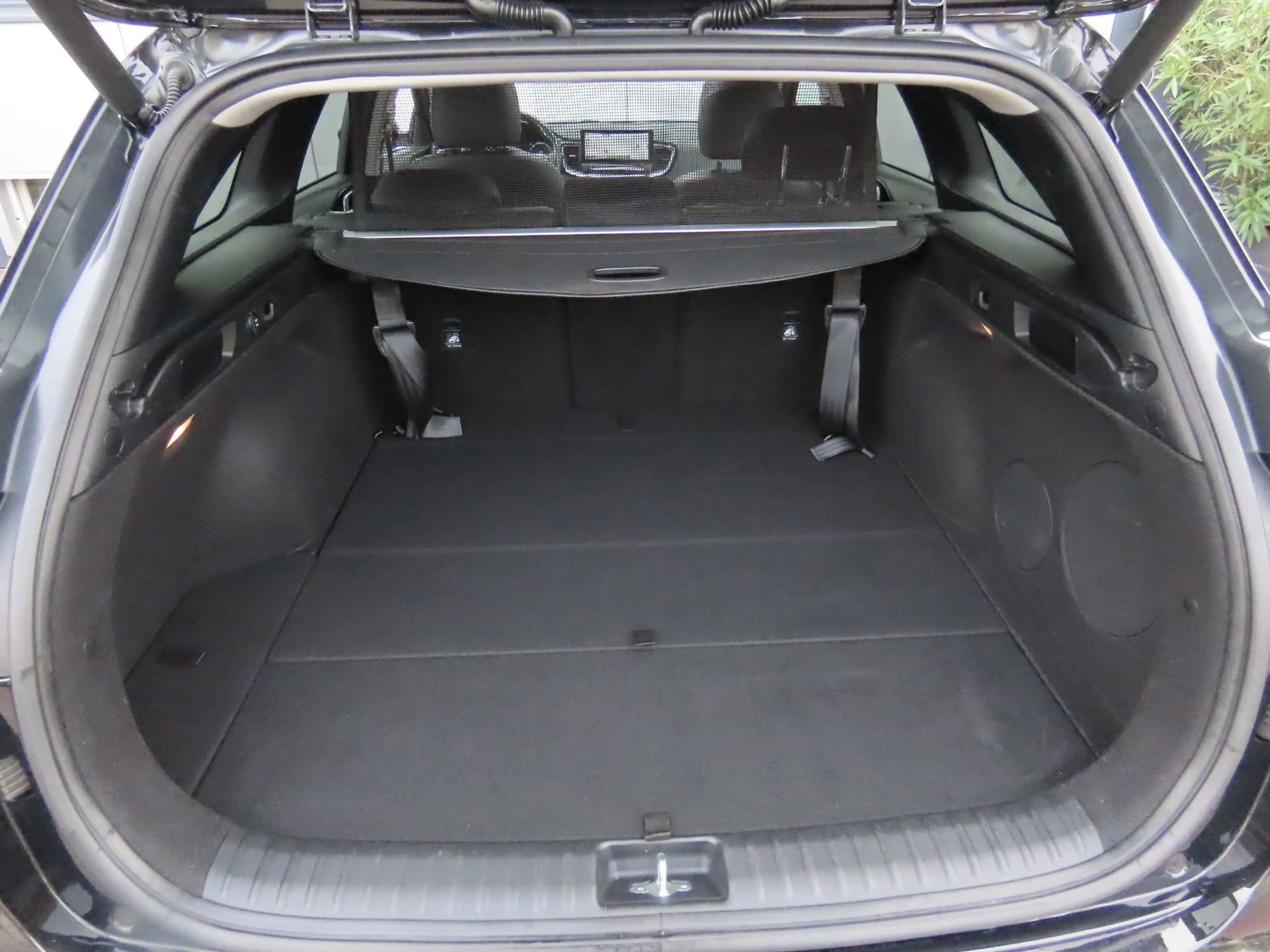 Kia Ceed SW / cee'd SW cee'd SW 1.6 CRDI Autom. Leder Sitzlüftung Klima — photo 9