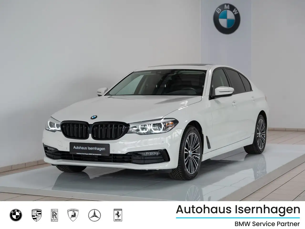 BMW 520 Berline in Wit tweedehands in Isernhagen voor € 33.499,-