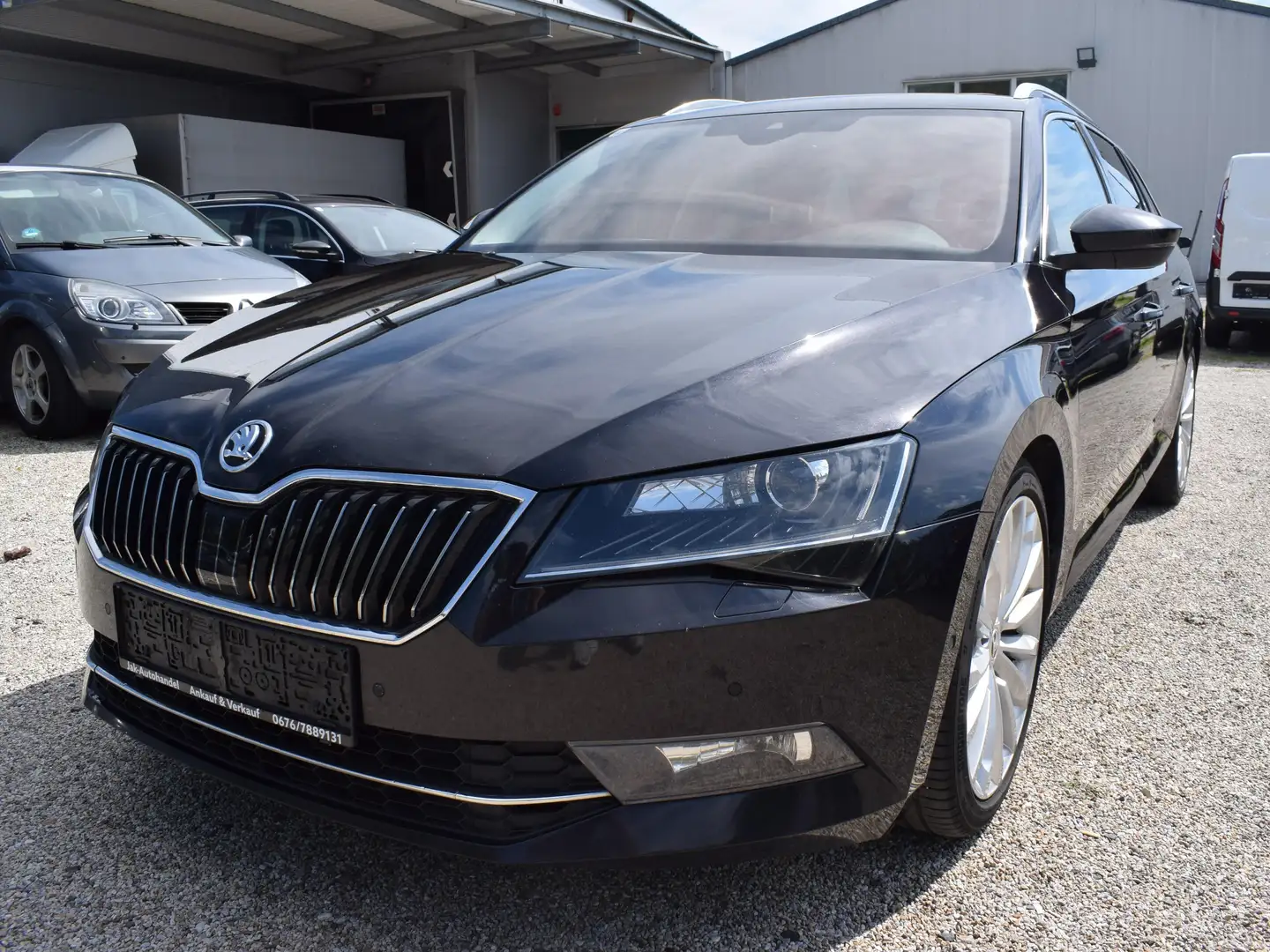 Skoda Superb Style TDI DSG Schwarz - 1