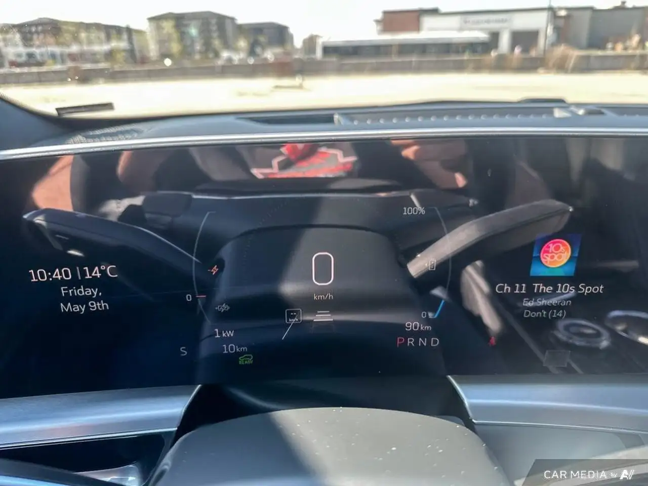 Cadillac Lyriq снимка Cadillac Lyriq