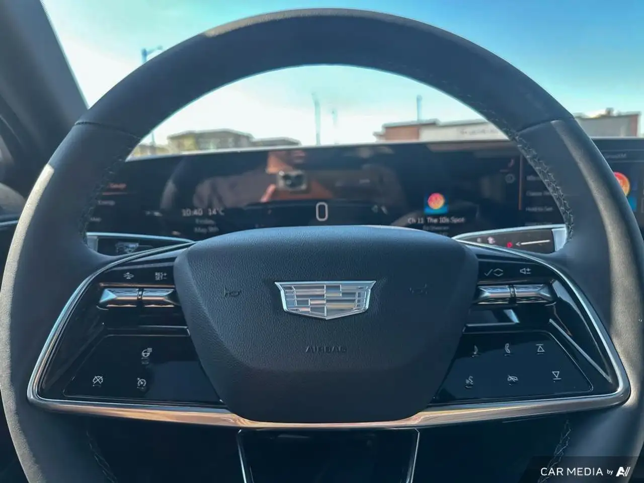 Cadillac Lyriq снимка Cadillac Lyriq