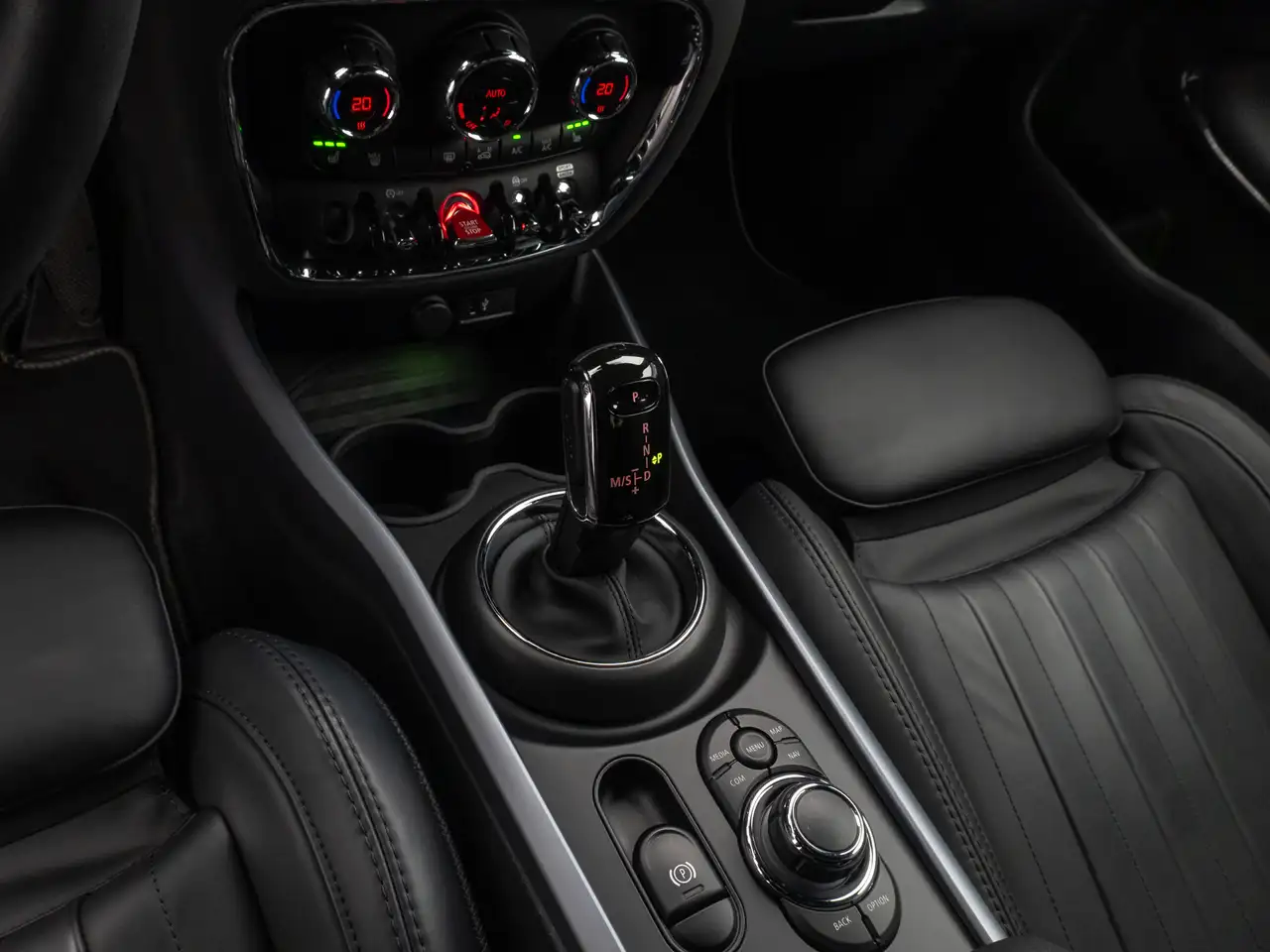 MINI Cooper Yours Trim Kamera DAB Komfort, миниатюра 22