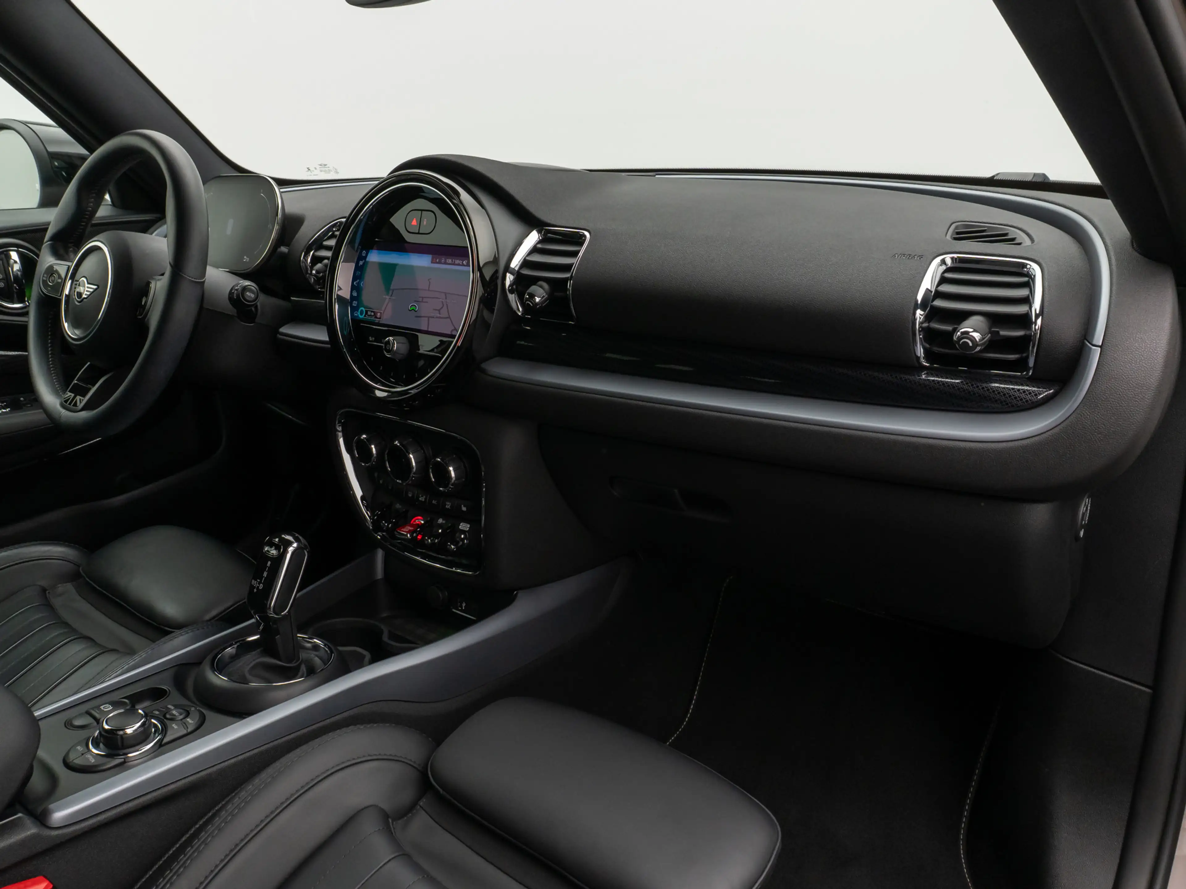 MINI Cooper S Clubman Yours Trim Kamera DAB Komfort — photo 23