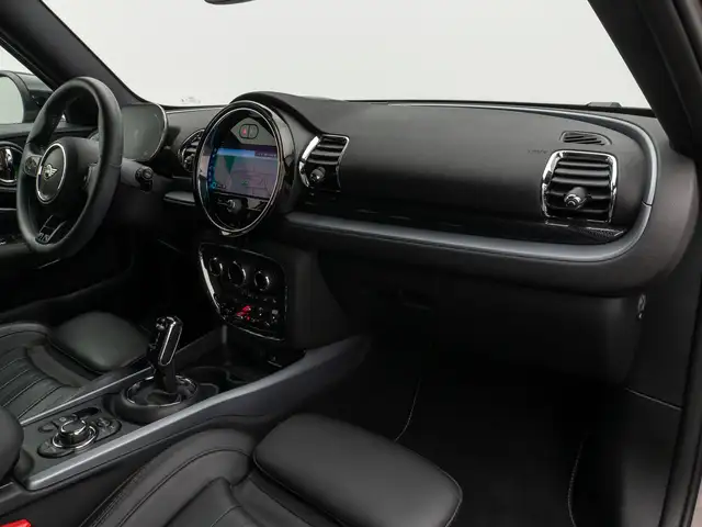 Mini Cooper Cooper view 23