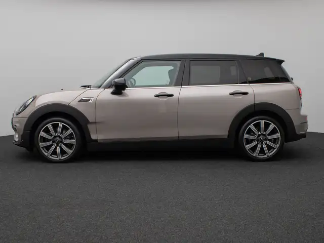 Mini Cooper Cooper view 11