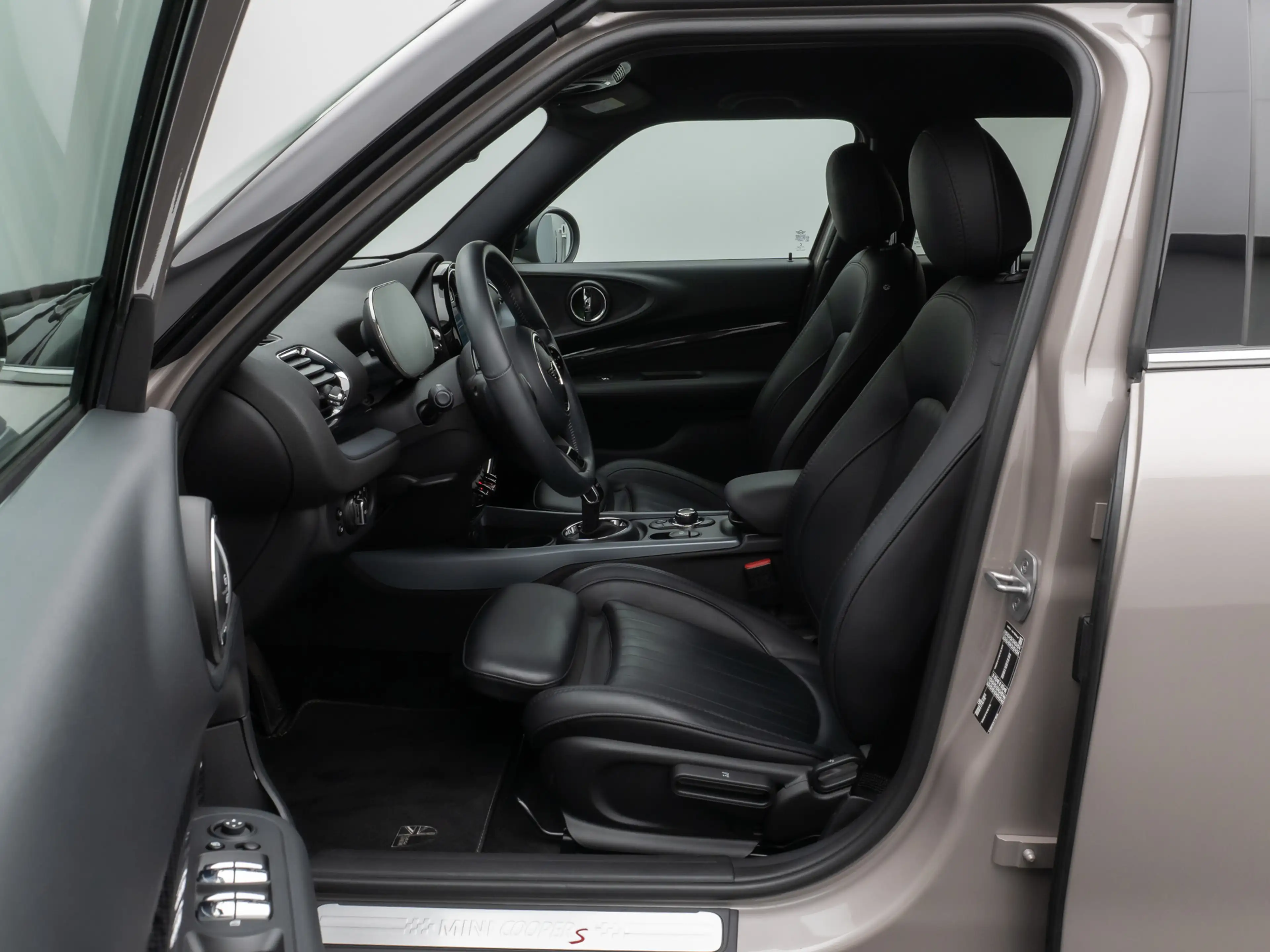 MINI Cooper S Clubman Yours Trim Kamera DAB Komfort — photo 19