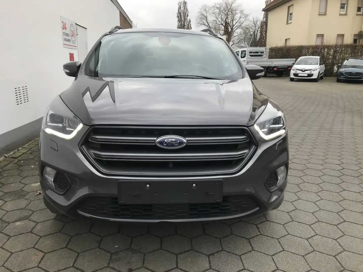 Ford Kuga ST-Line 1.5 EcoBoost *AHK*Xenon* Gris - 2