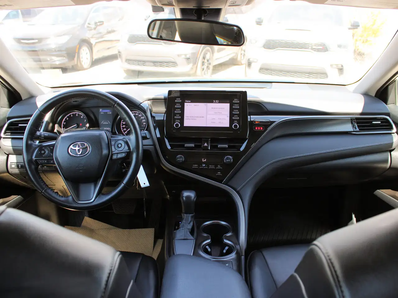 Toyota Camry снимка Toyota Camry