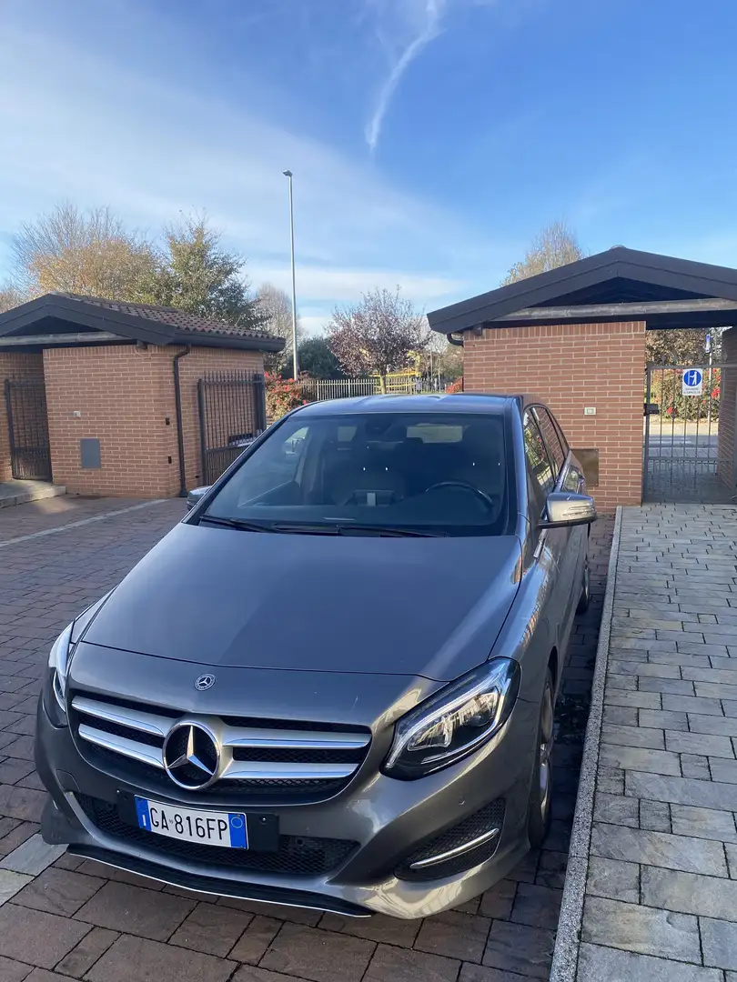 Mercedes-Benz B 180 Sport auto - 1