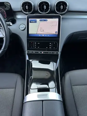 Mercedes-Benz C view 13