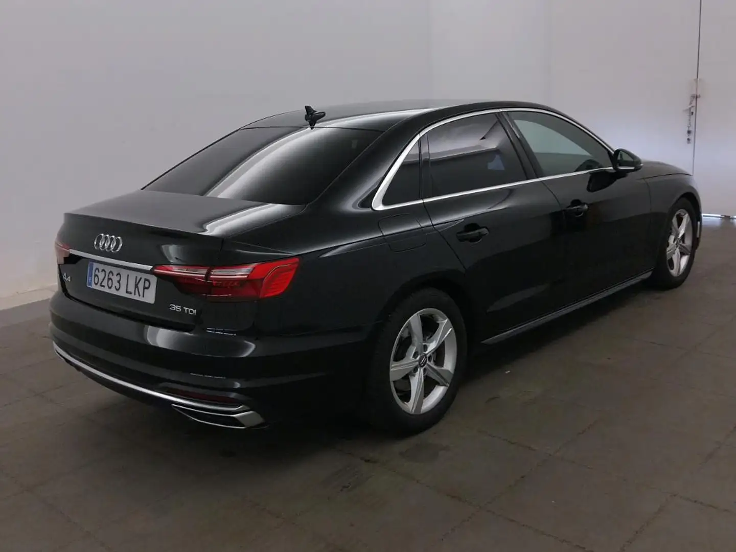 Audi A4 35 TDI Advanced S tronic 120kW Noir - 2