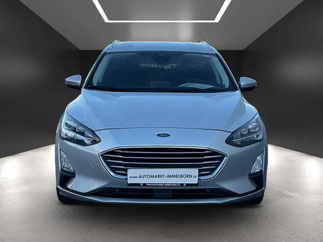 Ford Focus view 9