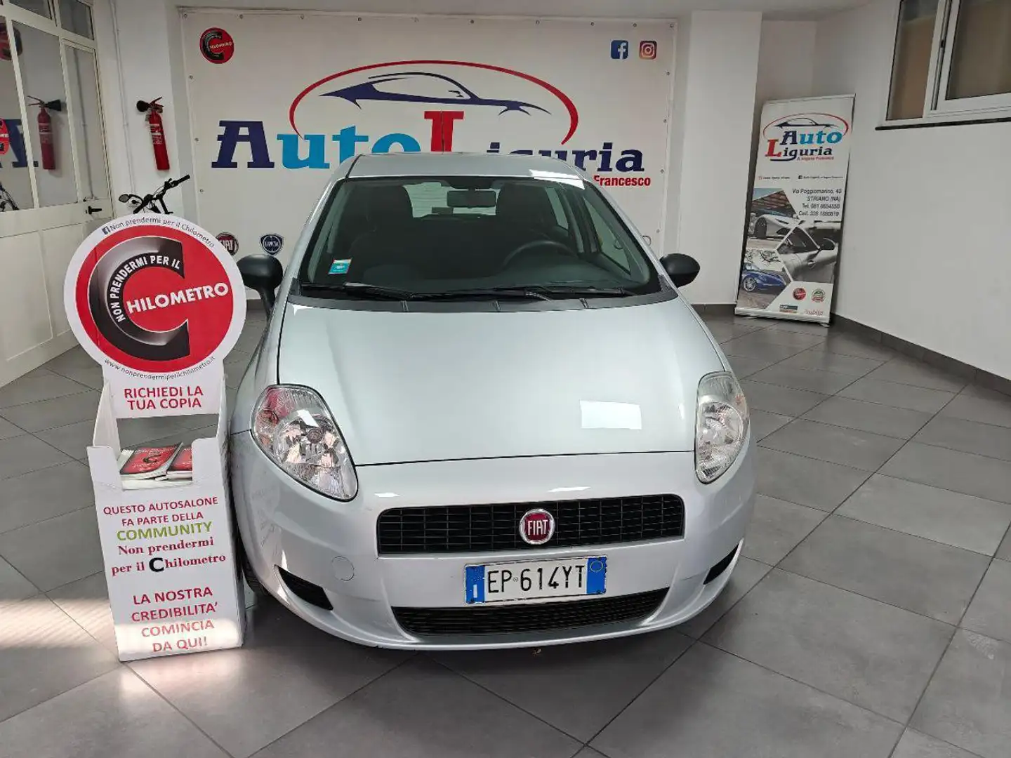 Fiat Grande Punto 1300 MULTIJET 5P 75CV Grigio - 2