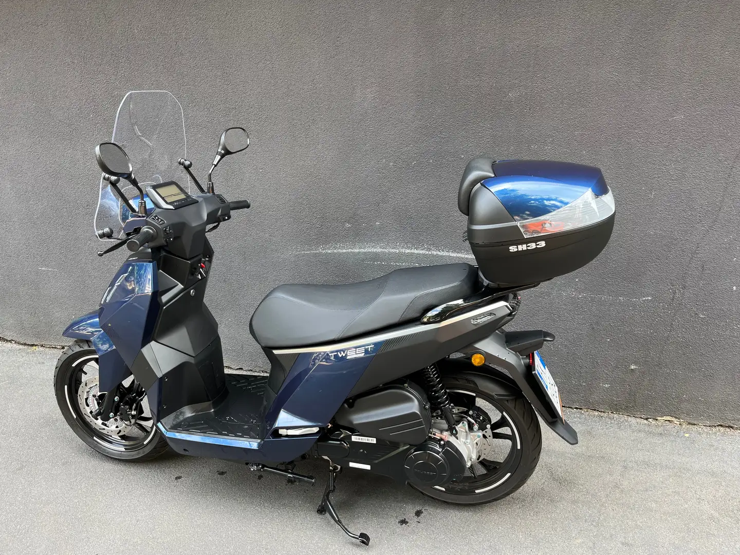 Peugeot Tweet 200cc. FL Allure Modrá - 2