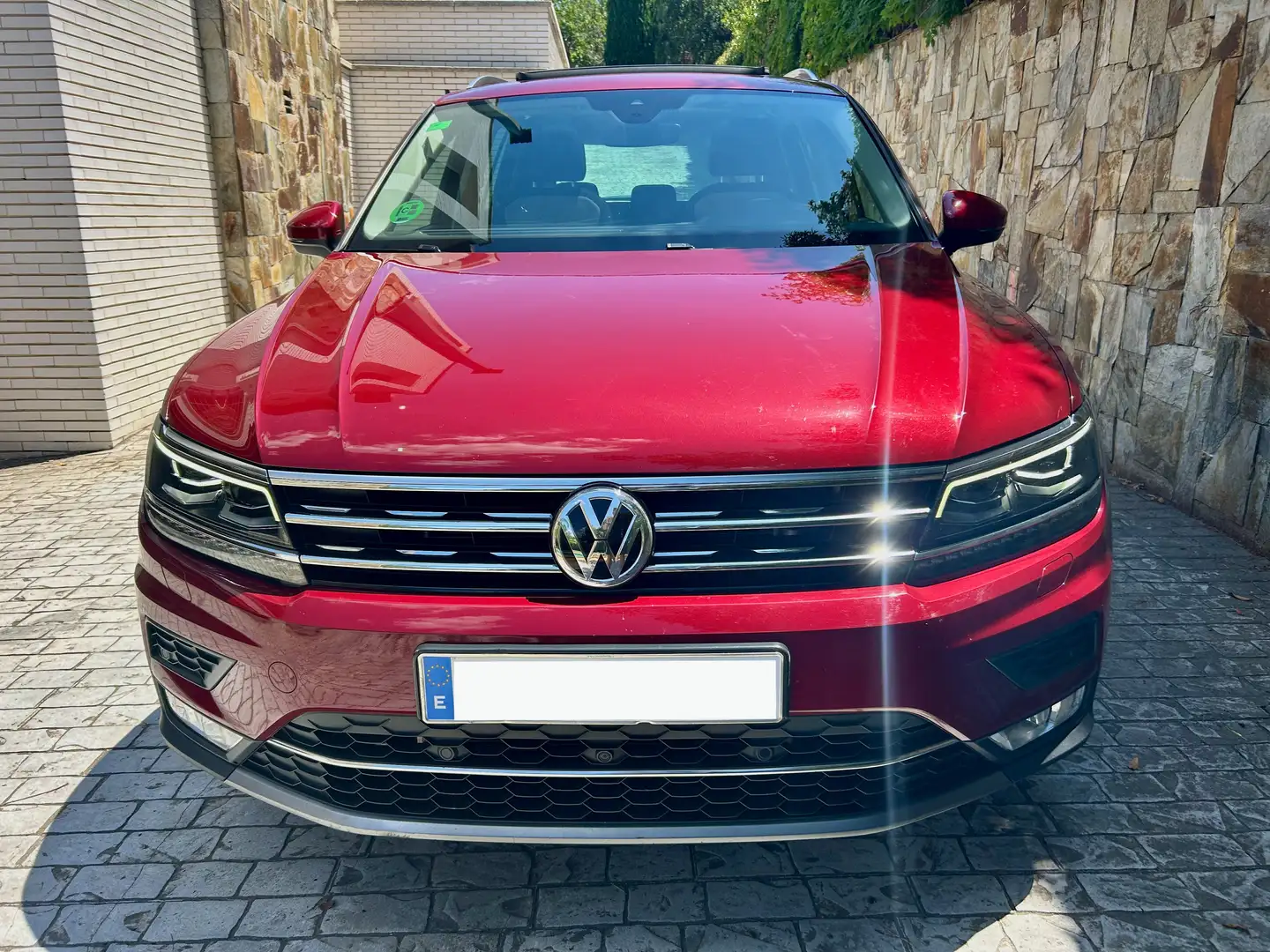 Volkswagen Tiguan Tiguan 2.0 TSI Sport 4Motion DSG 132kW Sport Rojo - 1