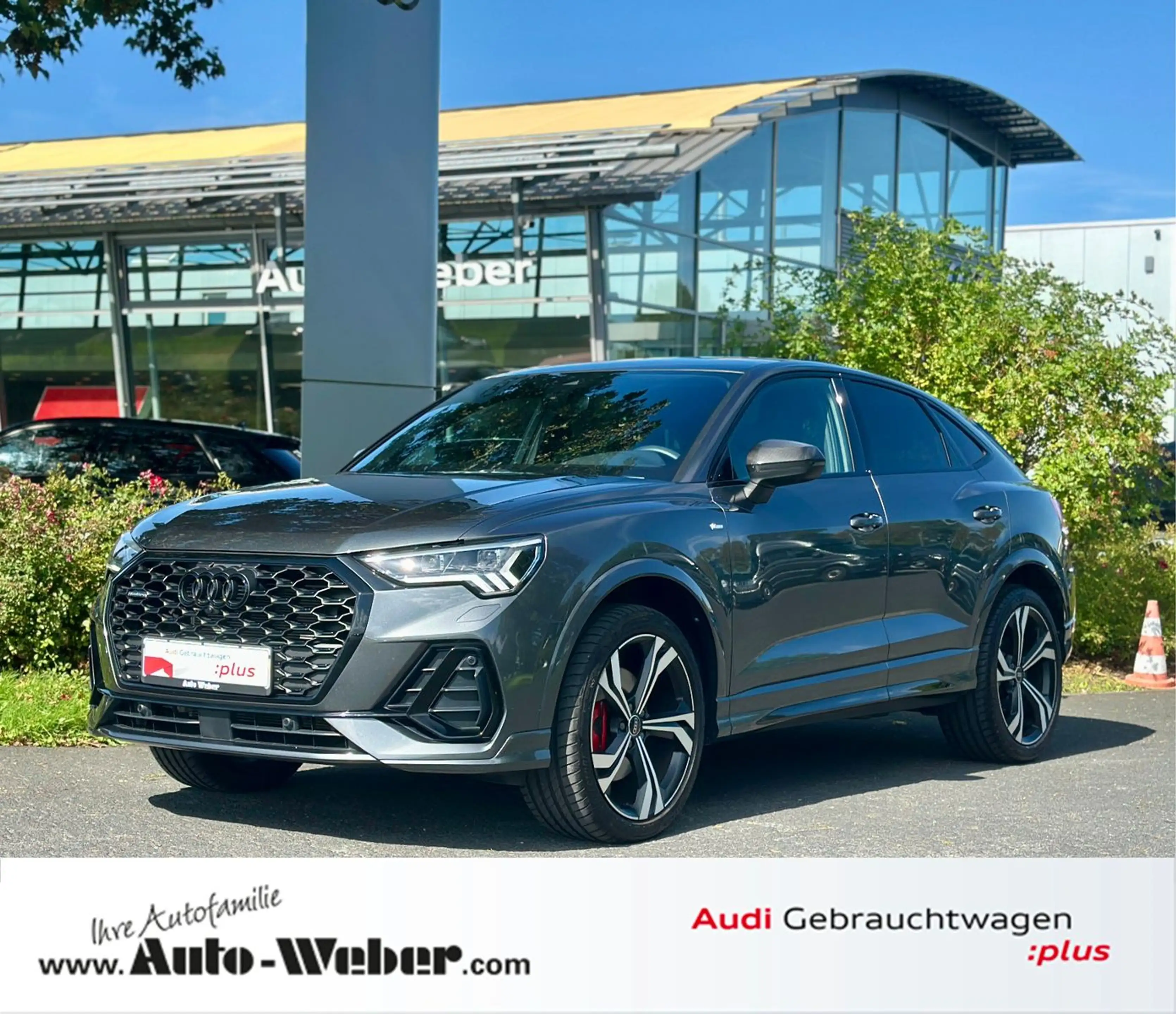 Audi Q3 Sportb. 45TFSI q S LINE BLACK PANO AHK STANDH