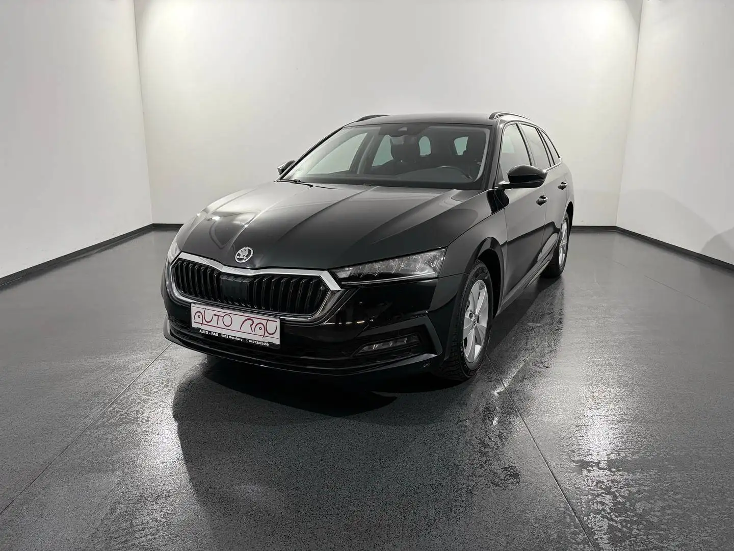 Skoda Octavia Combi 2.0 TDI Ambition DSG *LED*NAVI*PDC* Schwarz - 2