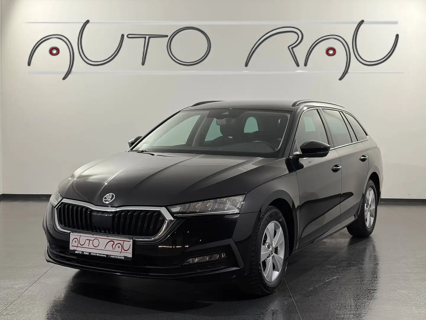 Skoda Octavia Combi 2.0 TDI Ambition DSG *LED*NAVI*PDC* Schwarz - 1