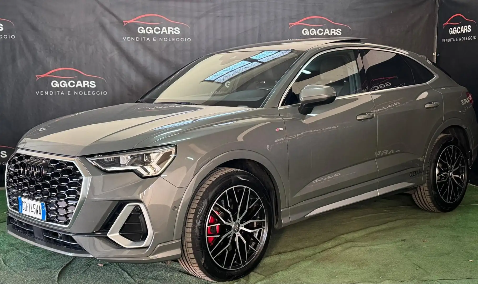 Audi Q3 Q3 Sportback 40 2.0 tdi S line edition Grigio - 1