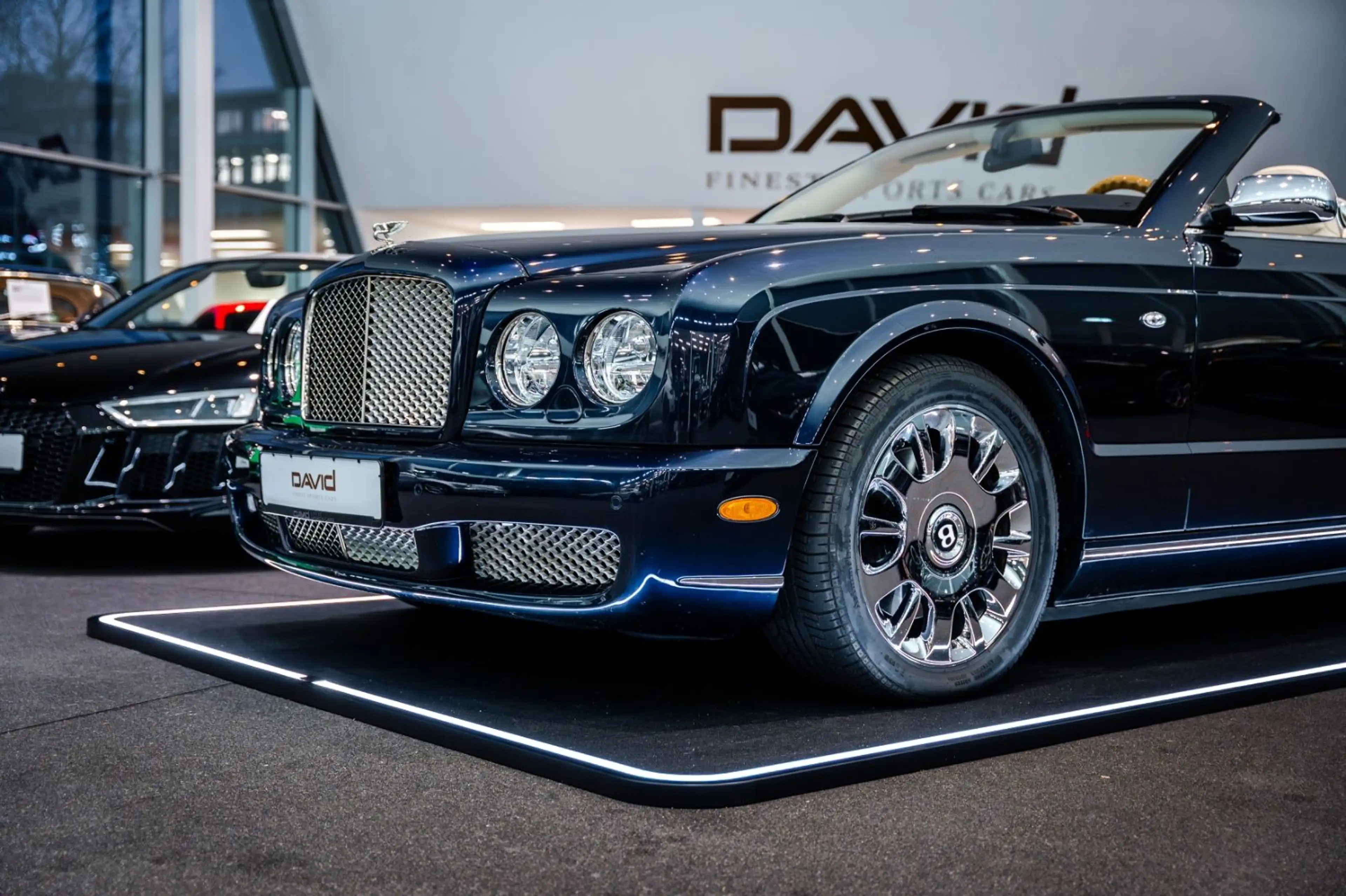 Bentley Azure Cabriolet*3. Hand*Wenig KM*Unfallfrei* — photo 3