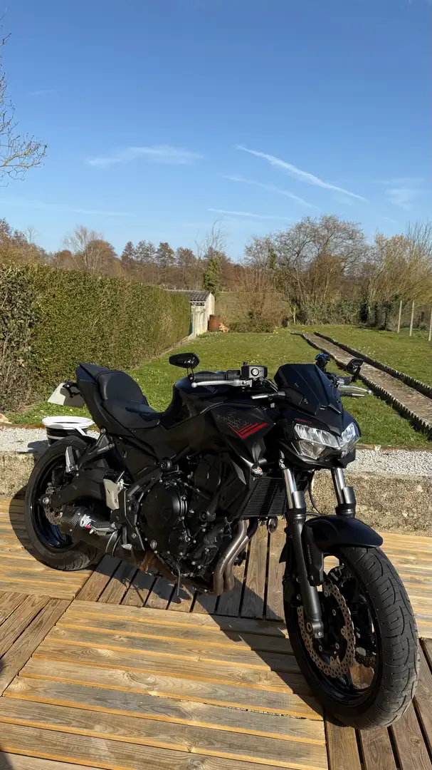 Kawasaki Z 650 Noir - 1