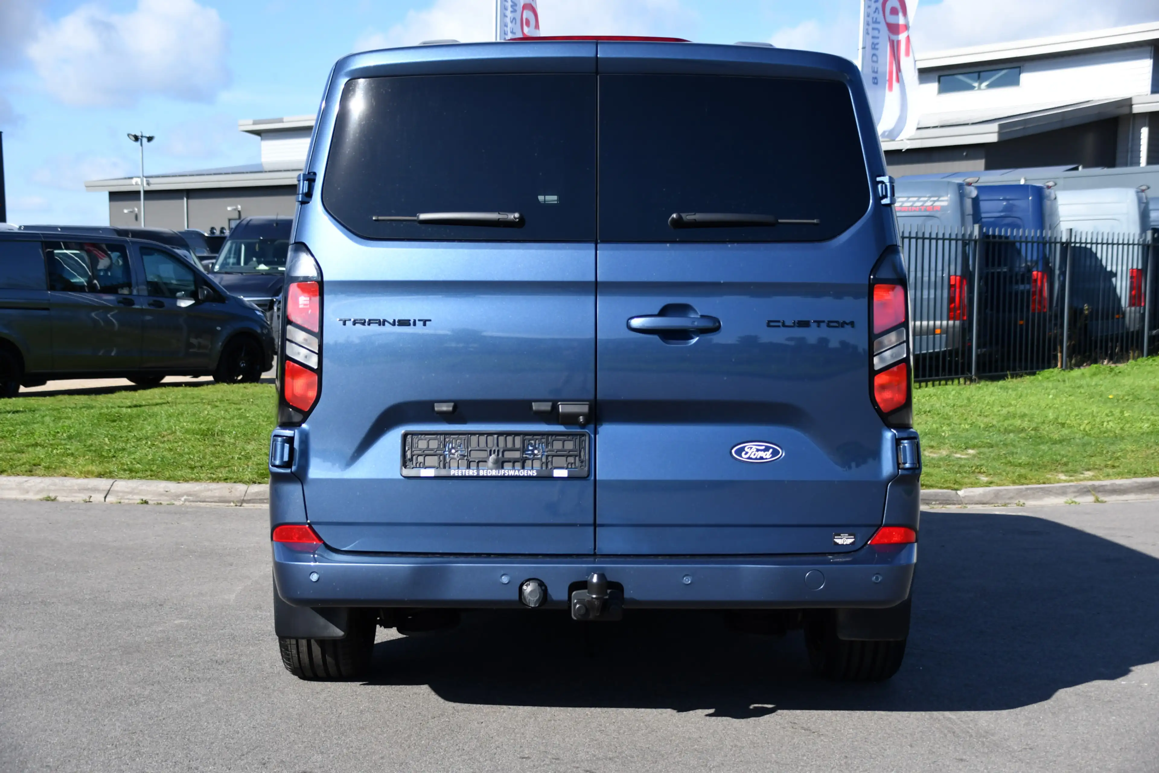 Ford Transit Custom 300 2.0 TDCI L1H1 DC Limited PB Edition Adaptieve — photo 35