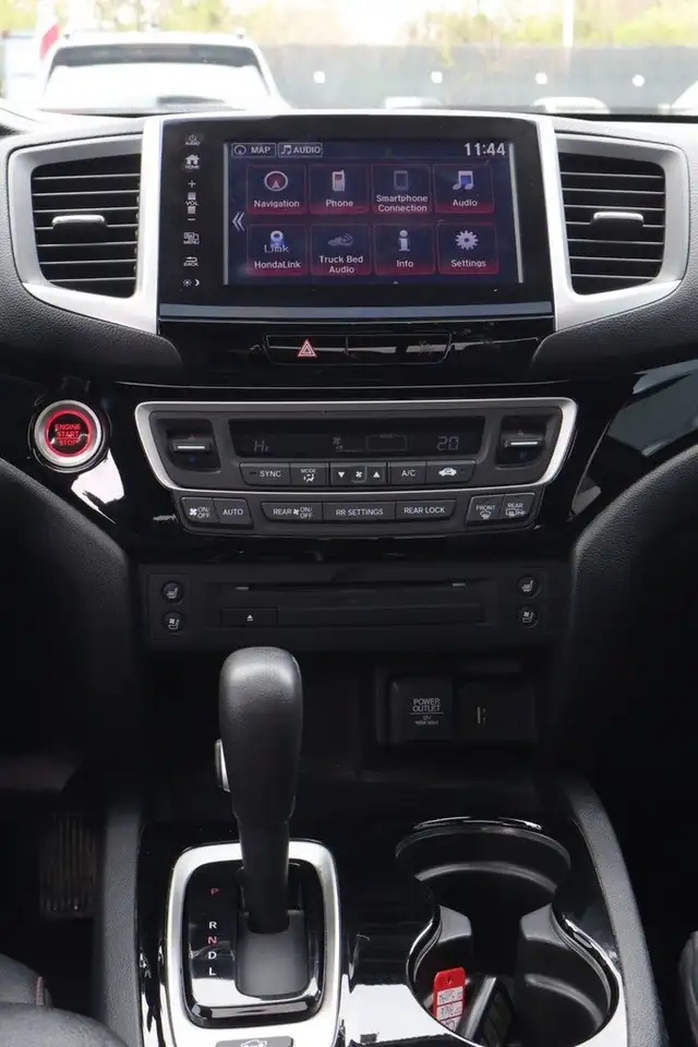 Honda Ridgeline снимка Honda Ridgeline