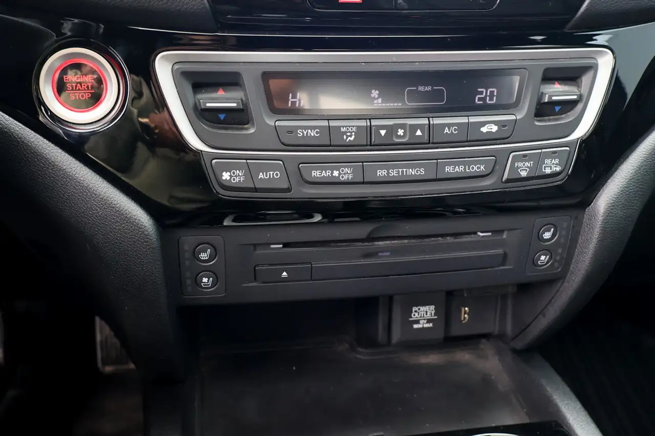 Honda Ridgeline снимка Honda Ridgeline