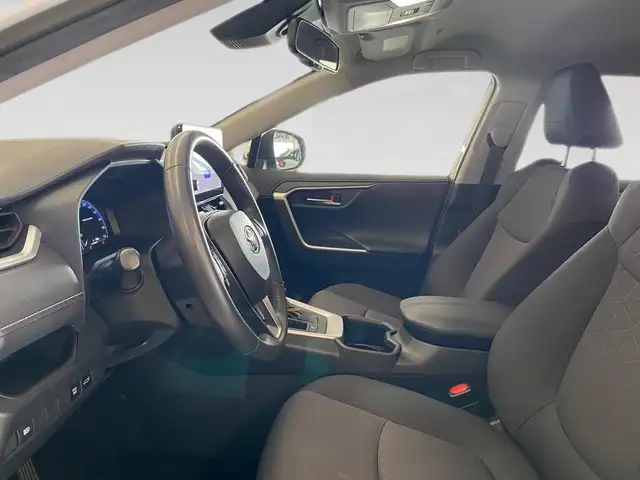 Toyota Rav4 view 7