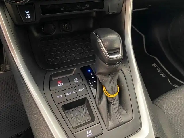 Toyota Rav4 view 12